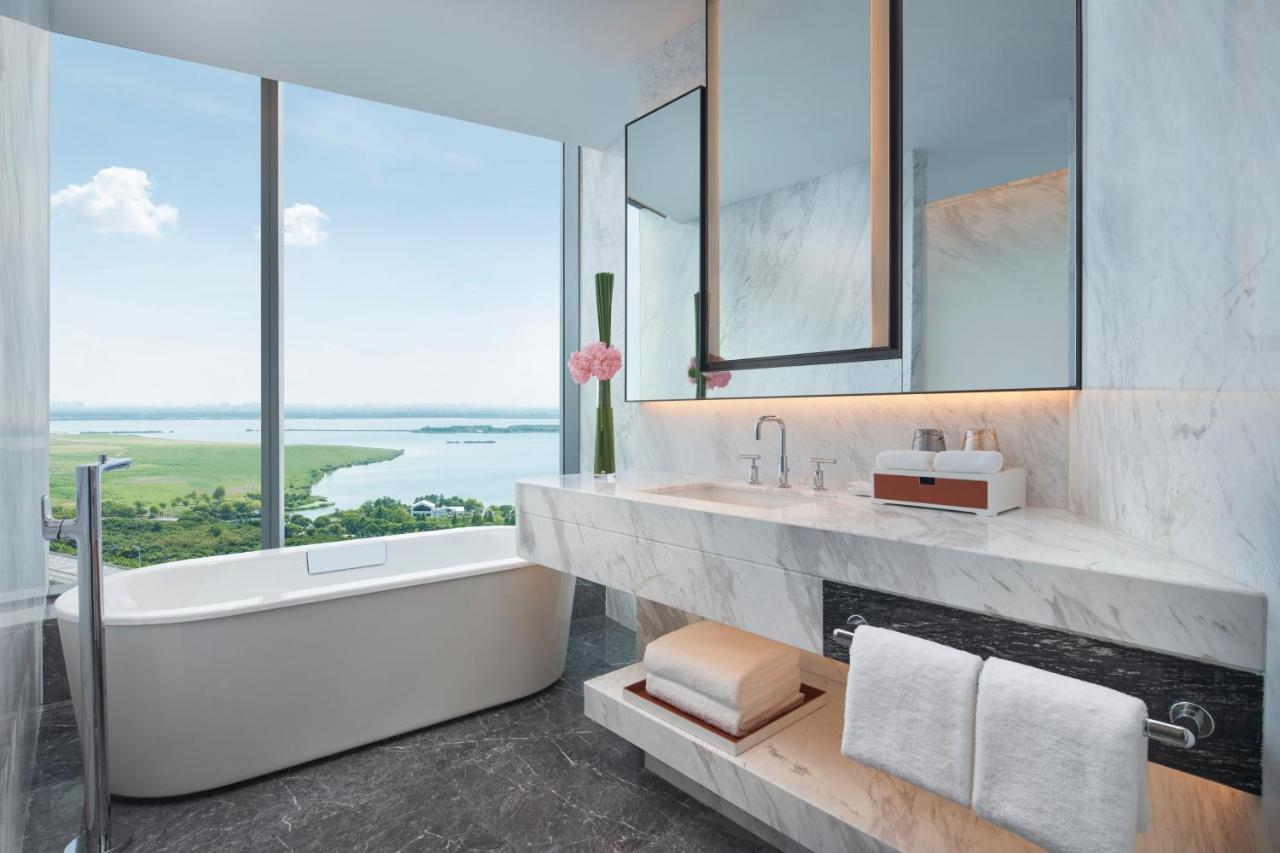 Hyatt Regency Changshu Kuncheng Lake Екстериор снимка