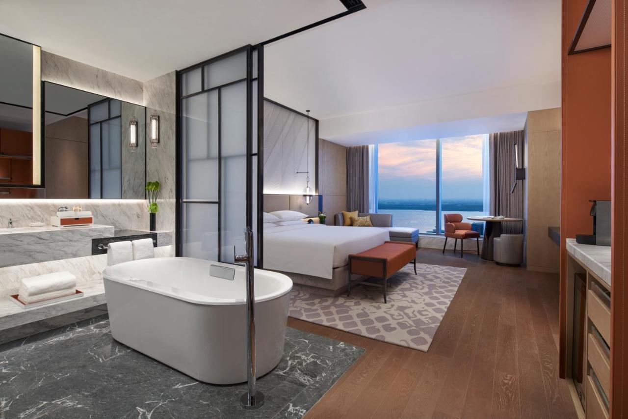 Hyatt Regency Changshu Kuncheng Lake Екстериор снимка