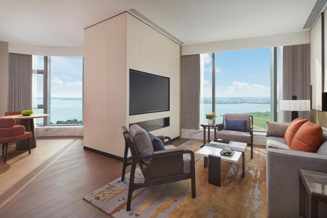 Hyatt Regency Changshu Kuncheng Lake Екстериор снимка